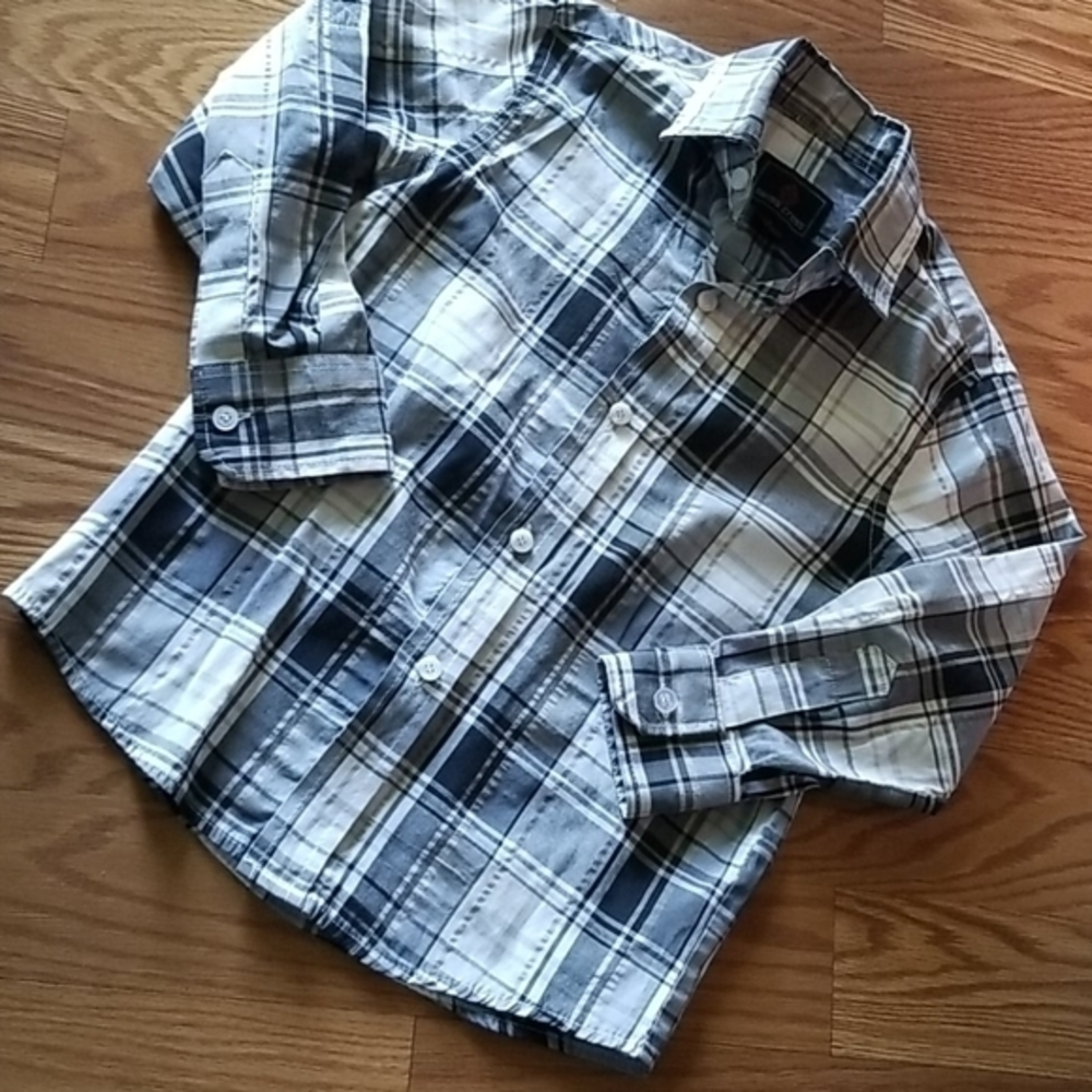 Swiss cross‎ dress shirt size 6